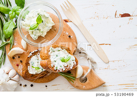 Garlic bread with herbs Garlic bread with herbs 53190469