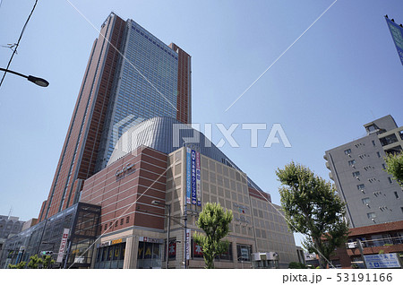 日本の東京都市景観 キャロットタワーなどを望む 日本の東京都市景観 キャロットタワーなどを望む 53191166