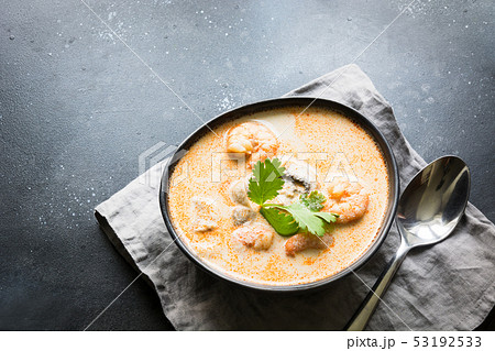 Tom yam kung spicy thai soup with shrimp, seafood. 53192533