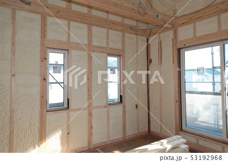 新築戸建て住宅の断熱 53192968