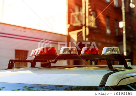 The roof mounted light bar of emergency police car 53193169