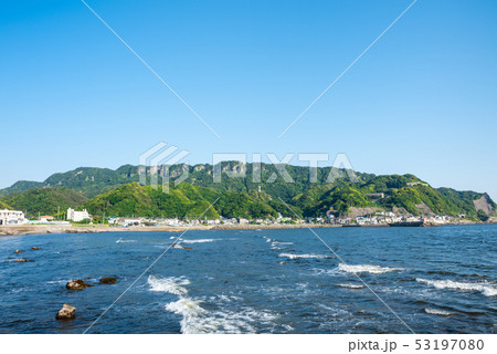 鋸山の遠景 （千葉県安房郡鋸南町） 2019年5月撮影 53197080