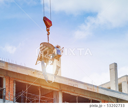 concrete mixer and crane hook lifting container concrete mixer and crane hook lifting container 53202733