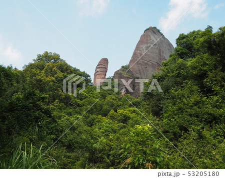 中国 広東省 丹霞山 陽元石 / "Male Stone", Danxiashan, China 中国 広東省 丹霞山 陽元石 / "Male Stone", Danxiashan, China 53205180