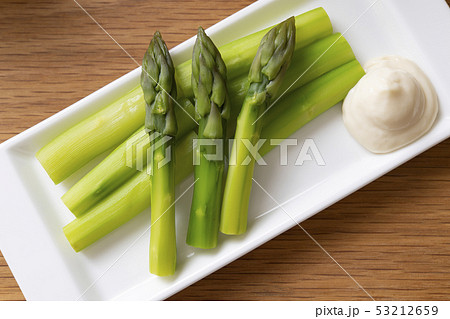 グリーンアスパラガス 53212659