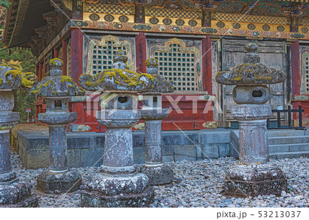 日光東照宮 石灯篭と輪蔵 53213037