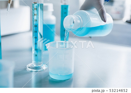 Analysis of the quality of liquids in a chemical Analysis of the quality of liquids in a chemical 53214652