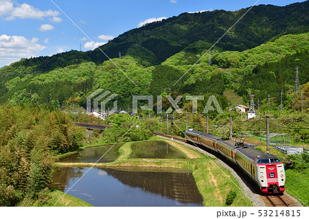 伯備線を走る特急『やくも』 伯備線を走る特急『やくも』 53214815