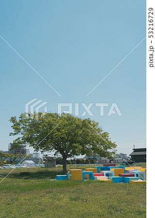 公園 遊び 場所 カラフル スペース 憩いのば みんな 仲間 集団 公園 遊び 場所 カラフル スペース 憩いのば みんな 仲間 集団 53216729