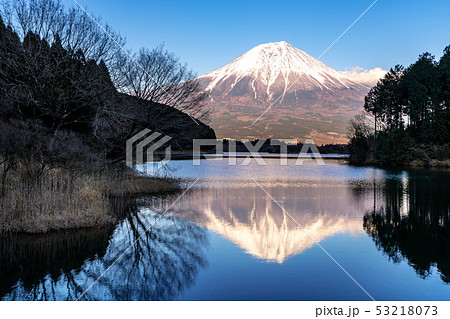 湖 空 山 53218073