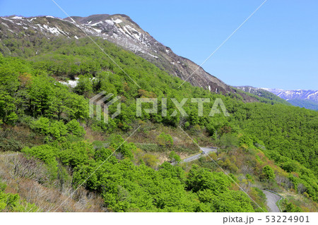 花立峠から見た禿岳の写真素材