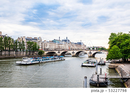 世界遺産 パリのセーヌ河岸 世界遺産 パリのセーヌ河岸 53227798