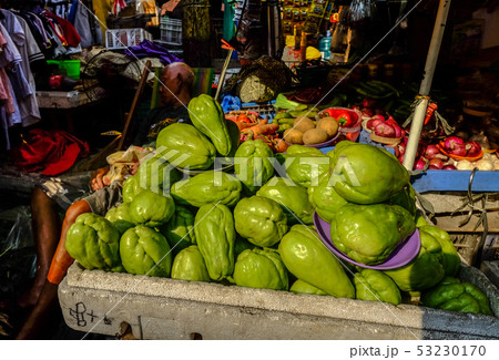 Fresh Chayotes (Sechium edule) Fresh Chayotes (Sechium edule) 53230170