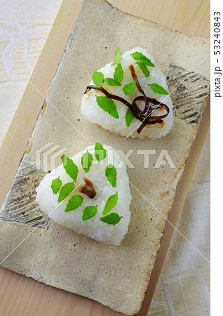 サンショウの香りの握り飯 サンショウの香りの握り飯 53240843