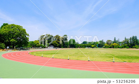 陸上競技場 53256206