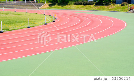 陸上競技場 53256214