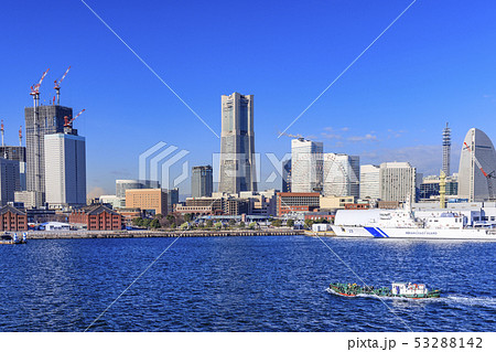 横浜港　 53288142