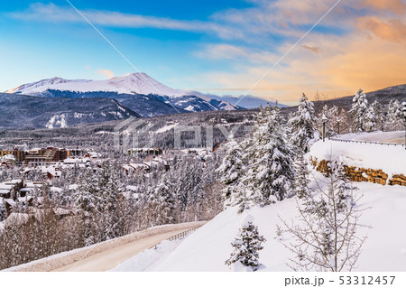 Breckenridge, Colorado, USA town skyline 53312457
