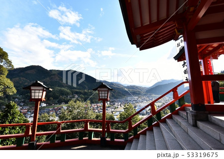 太鼓谷稲成神社　島根県津和野町　秋 53319675