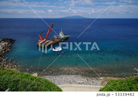 御蔵島の海辺 53339462