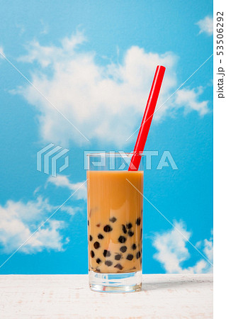 タピオカアイスティー　Asian style Tapioca bubble tea 53506292