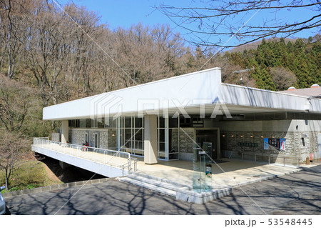 みちのく民俗村、博物館本館（北上市立博物館） 53548445