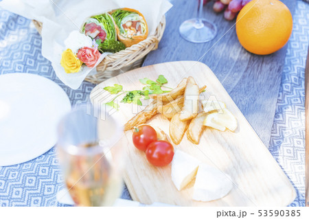 ピクニックイメージ ピクニックイメージ 53590385