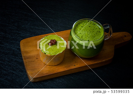抹茶ケーキ Japanese Powdered Tea (Matcha) Cake 抹茶ケーキ Japanese Powdered Tea (Matcha) Cake 53599335