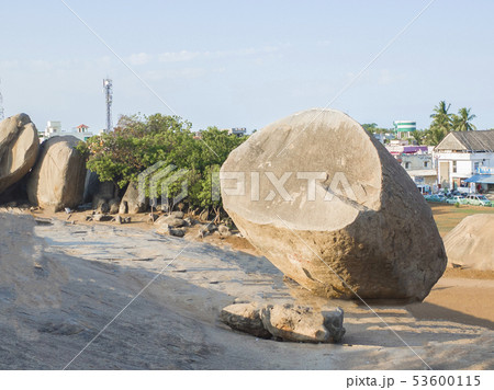 クリシュナのバターボール マハーバリプラム クリシュナのバターボール マハーバリプラム 53600115