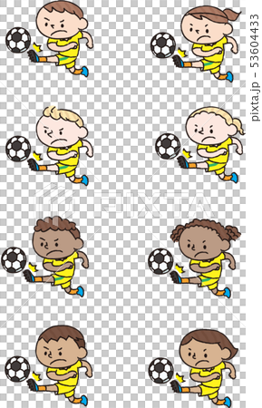 サッカーボールを蹴るいろいろな国の子供 黄色 のイラスト素材