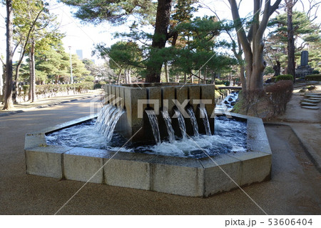 安積疏水の飛瀑 53606404
