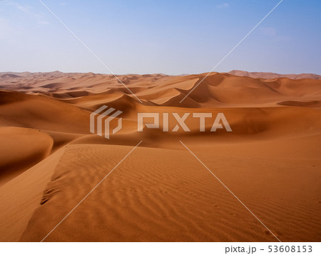新疆ウイグル自治区 鄯善 クムタグ砂漠 Kumtag Desert, Xinjiang,China 新疆ウイグル自治区 鄯善 クムタグ砂漠 Kumtag Desert, Xinjiang,China 53608153