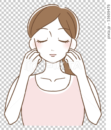 做面孔按摩的婦女 做面孔按摩的婦女 53609476