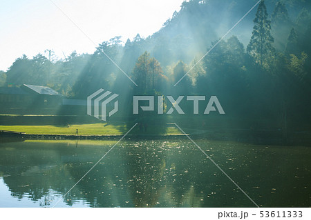 湖 湖上 一湖 53611333