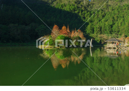 湖 湖上 一湖 53611334