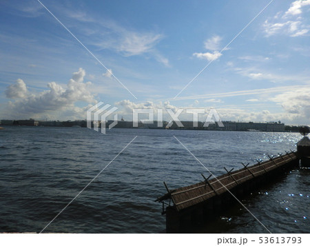 ネヴァ川、ロシア 53613793