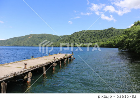 十和田湖にあった桟橋 十和田湖にあった桟橋 53615782
