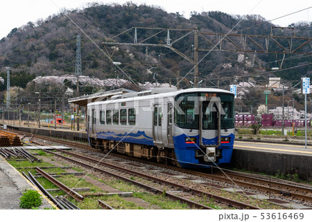えちごトキめき鉄道ET122形青梅駅 53616469