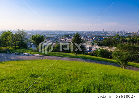 多摩市 都立桜ヶ丘公園 ゆうひの丘 53618027