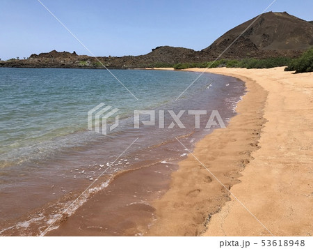 バルトロメ島 53618948