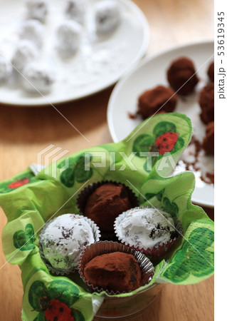 チョコレート チョコレート 53619345