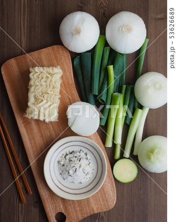 野菜 麺 インスタント 53626689