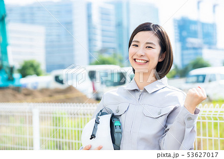 女性作業員 事務員 OL ビジネス スーツ ポートレート リクルート 女性作業員 事務員 OL ビジネス スーツ ポートレート リクルート 53627017