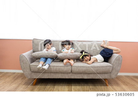 子供たちのポートレート 子供たちのポートレート 53630605