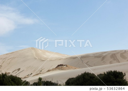 砂丘　ニュージーランド  Giant Sand Dunes in NewZealand 53632864