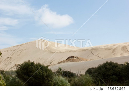 砂丘　ニュージーランド  Giant Sand Dunes in NewZealand 53632865