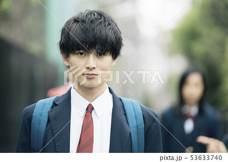 高校生 通学路 高校生 通学路 53633740