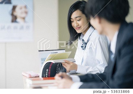 高校生　勉強　塾　予備校 53633866