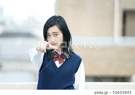 高校生　屋上 53633945