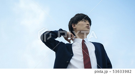 高校生　屋上 53633982